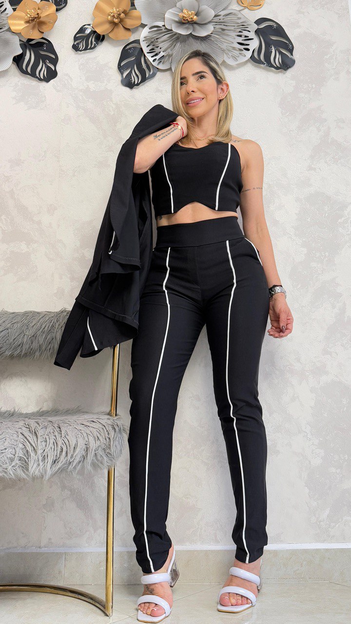 TRÍO CLASSY: Elegancia, Comodidad y Estilo en un solo outfit